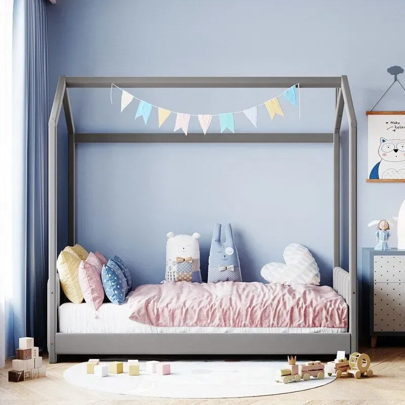 Cadre de lit enfant en velours gris avec toit en pin