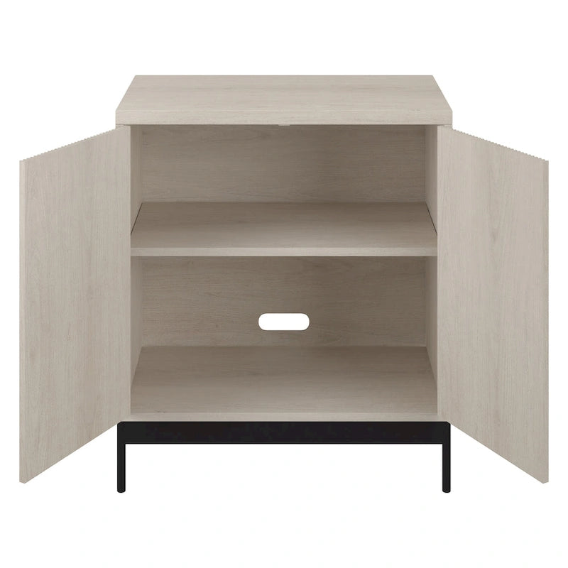 Meuble d'appoint rectangulaire avec portes texturées et pieds en métal blanc