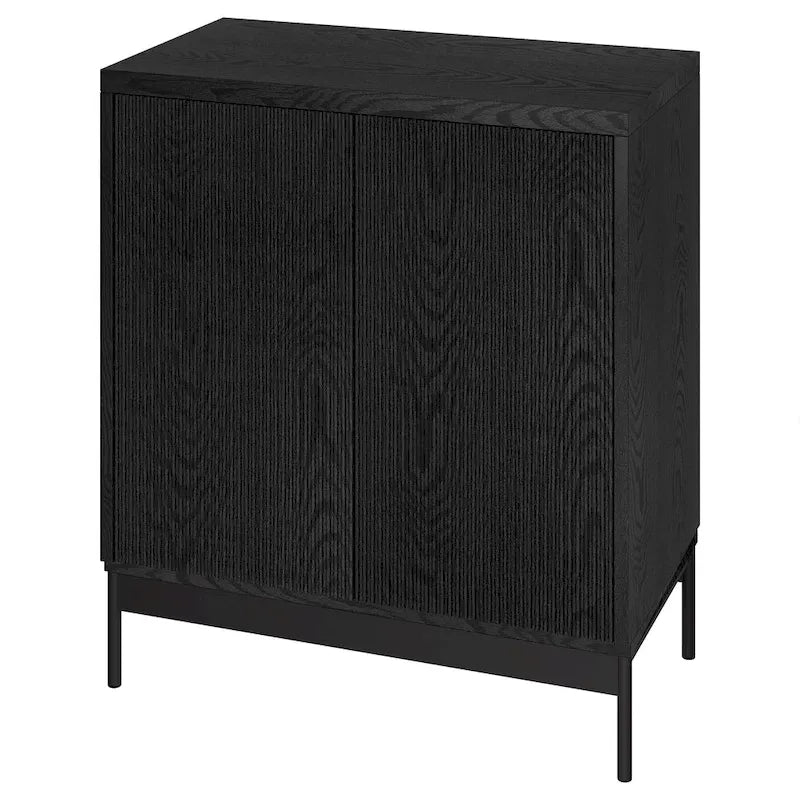 Meuble d'appoint rectangulaire avec portes texturées et pieds en métal blanc