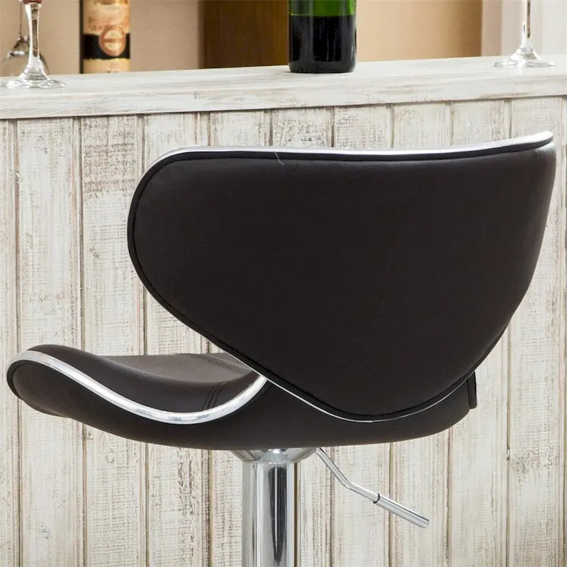 Tabouret de bar pivotant et réglable en similicuir avec rembourrage en mousse et base chromée