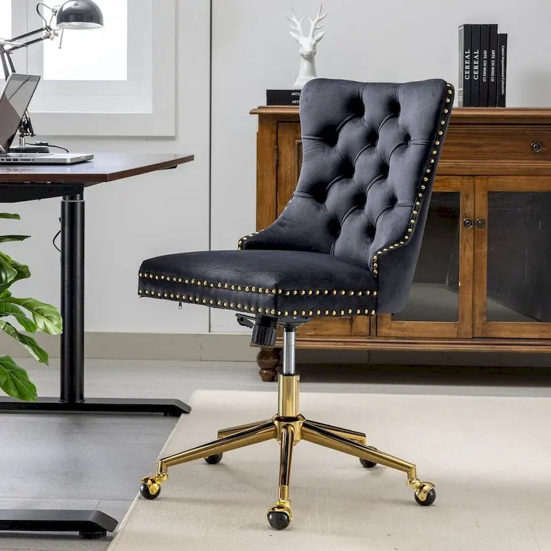 Chaise de bureau pivotante en velours capitonné avec hauteur réglable et base dorée