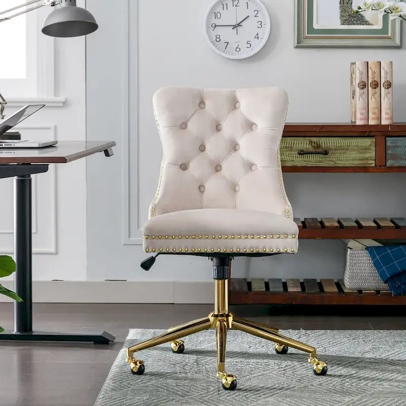 Chaise de bureau pivotante en velours capitonné avec hauteur réglable et base dorée