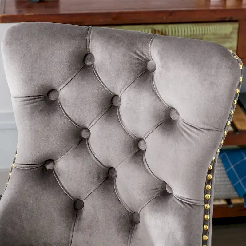 Chaise de bureau pivotante en velours capitonné avec hauteur réglable et base dorée